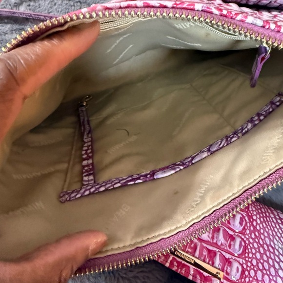 Brahmin Pink Crocodile Embossed Shoulder Bag Set - Picture 11 of 12